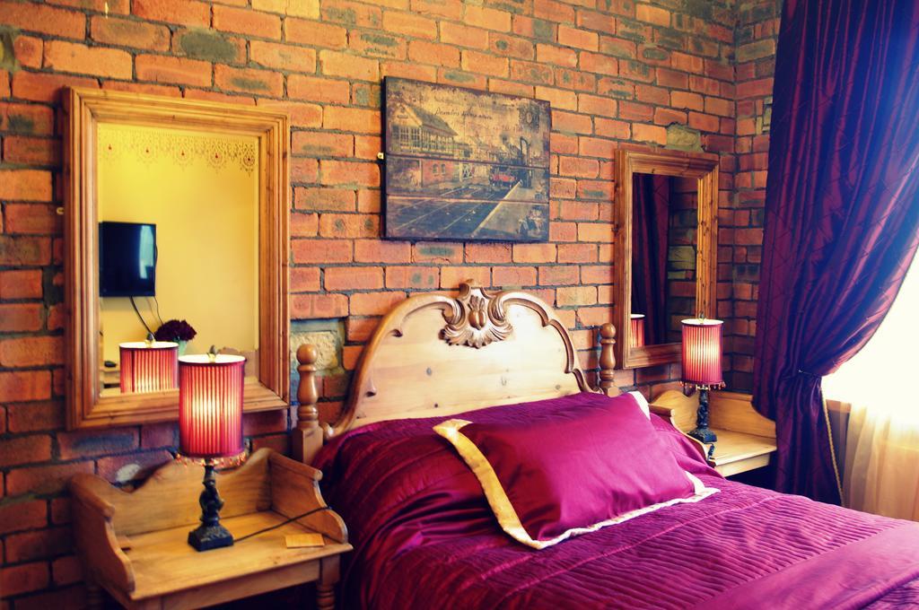 Crown House Suites Halifax Quarto foto